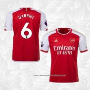 1º Camisola Arsenal Jogador Gabriel 2023-2024